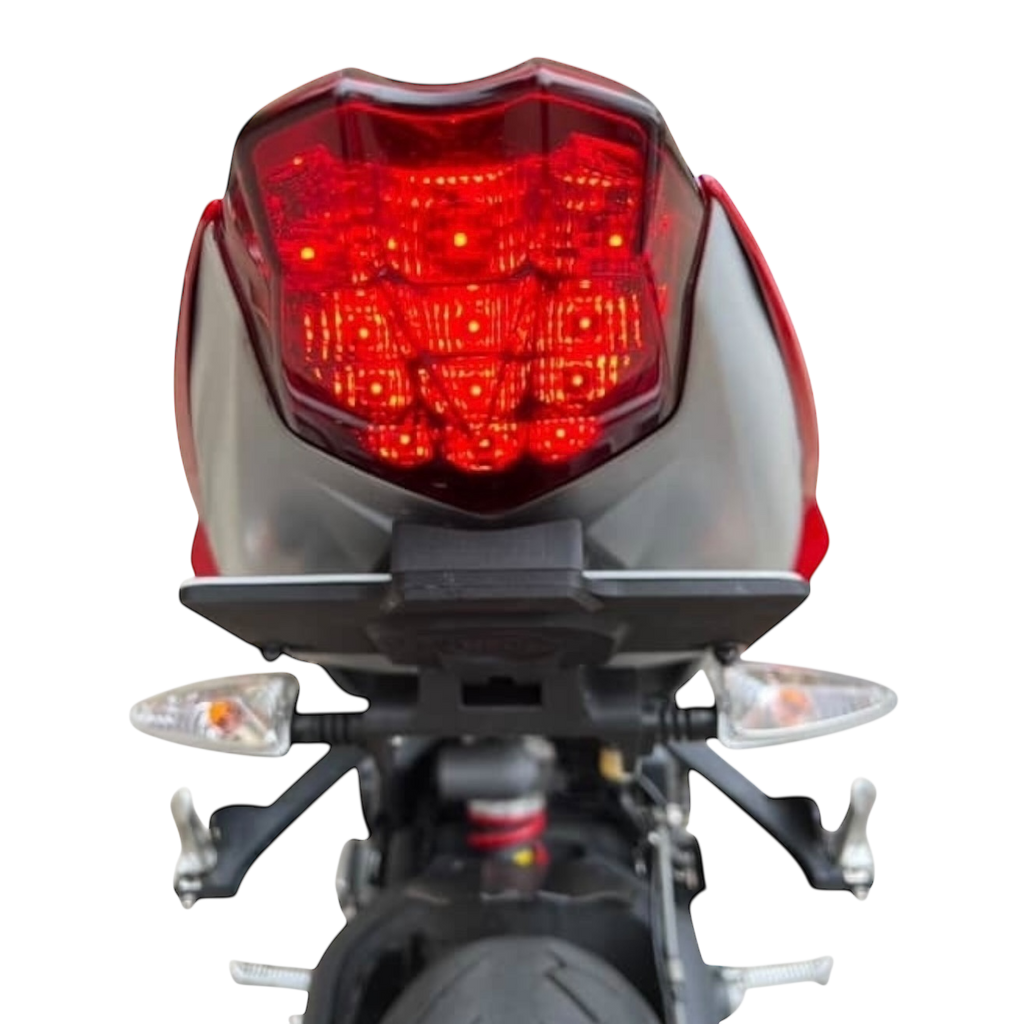 Triumph Street Triple 660/765 and Daytona 675 (2013+) & Daytona 660 (up to 2023) Flip Plate