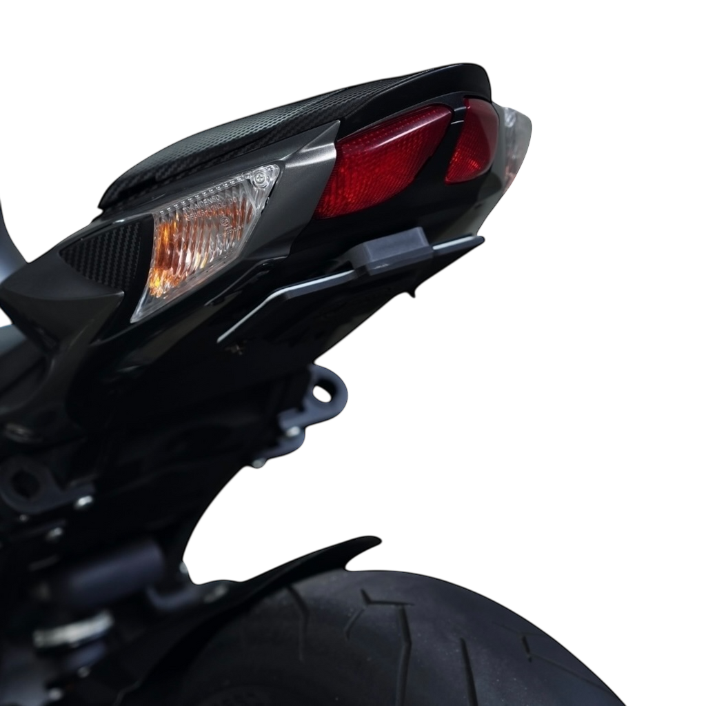 2011+ Suzuki GSXR 600/750 Flip Plate